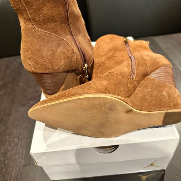 Wedge Boot - Picture 3 of 3